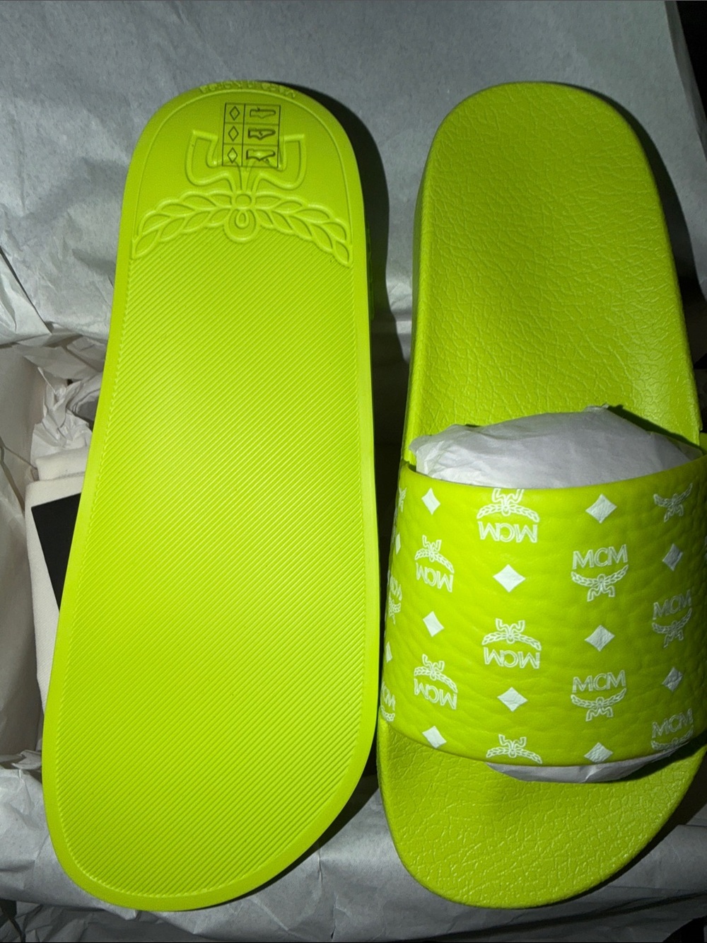MCM Lime Green Monogram Slide Sandals - Picture 4 of 4